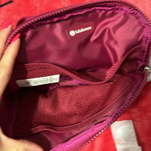 Lulu - Picture 3 of 3